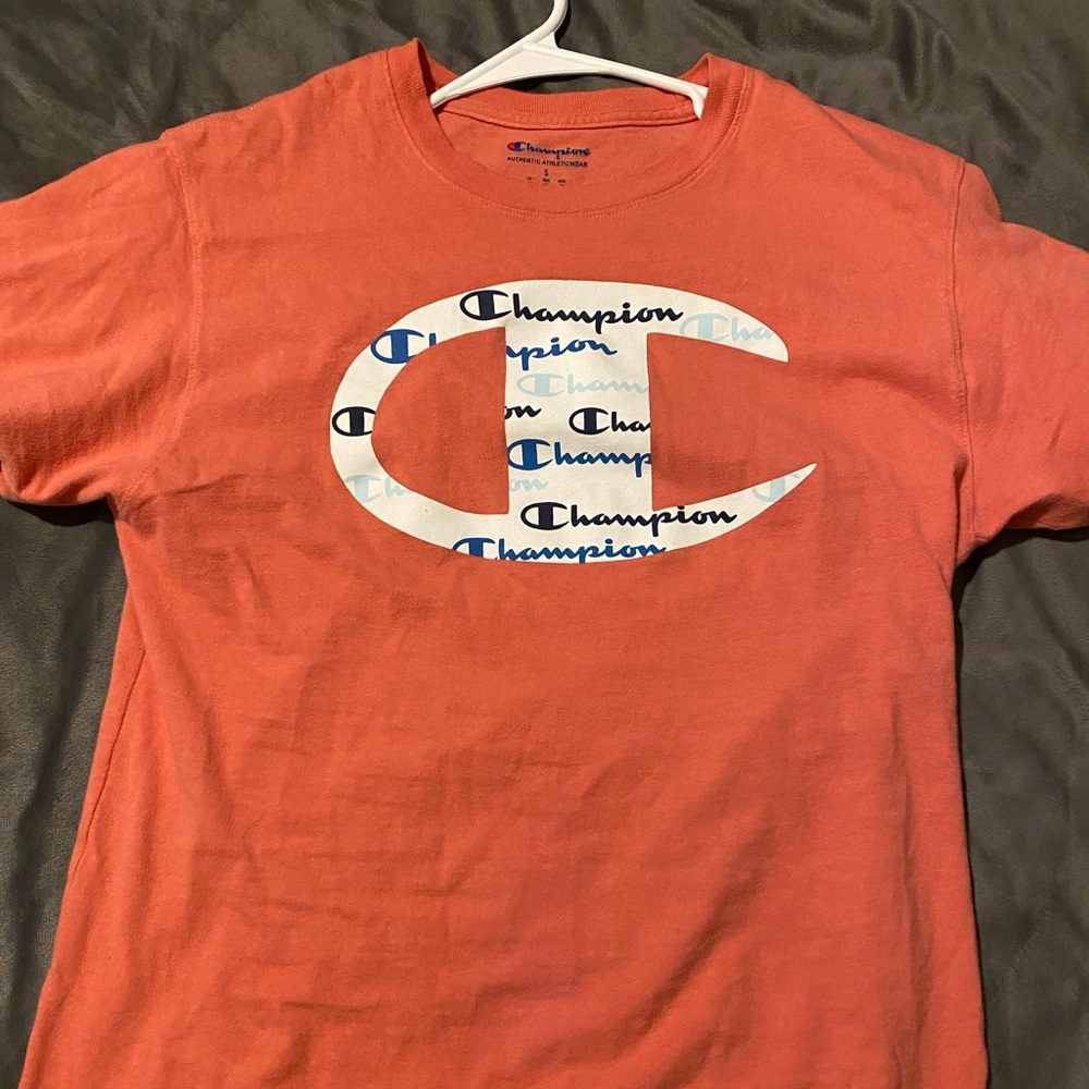 Champions t-shirt